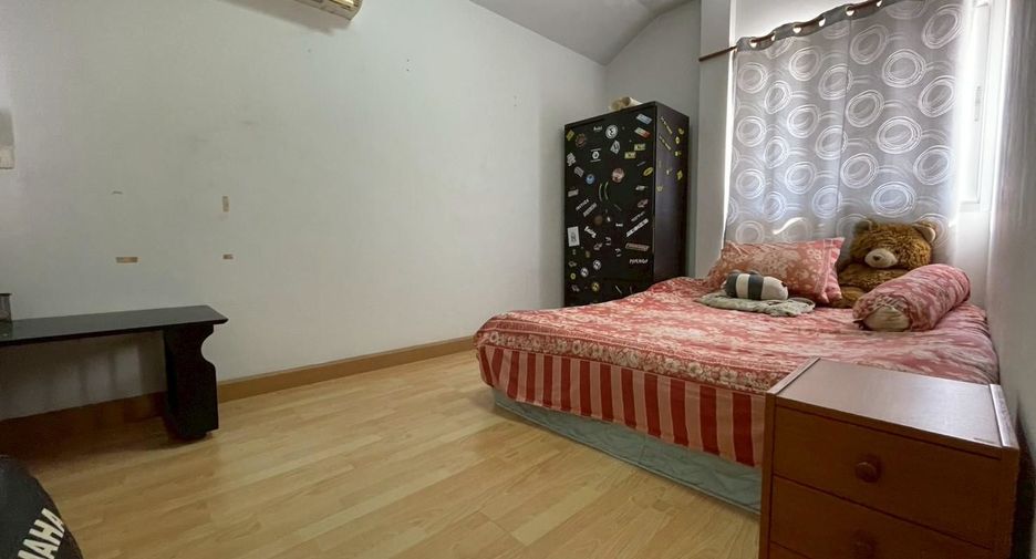 For sale 4 bedrooms house in Bang Yai, Nonthaburi