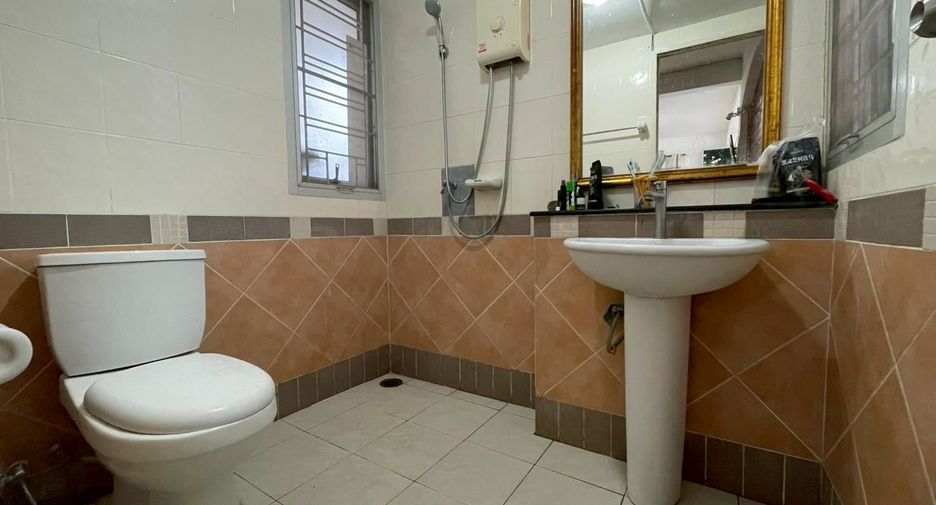 For sale 4 bedrooms house in Bang Yai, Nonthaburi