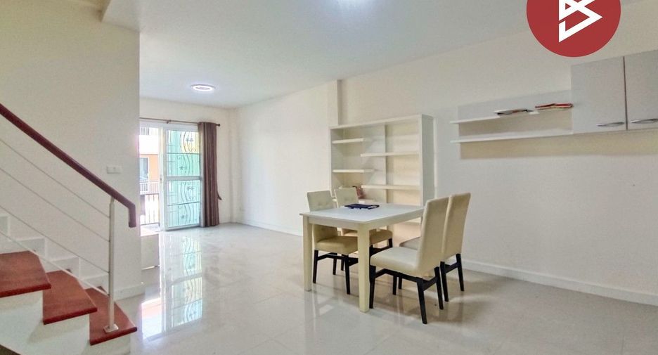 For sale 2 bedrooms townhouse in Mueang Samut Sakhon, Samut Sakhon