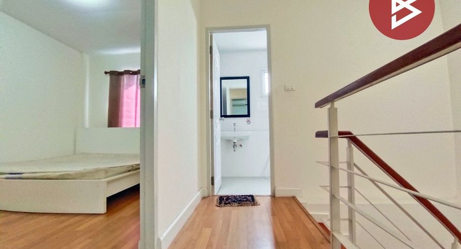 For sale 2 bedrooms townhouse in Mueang Samut Sakhon, Samut Sakhon