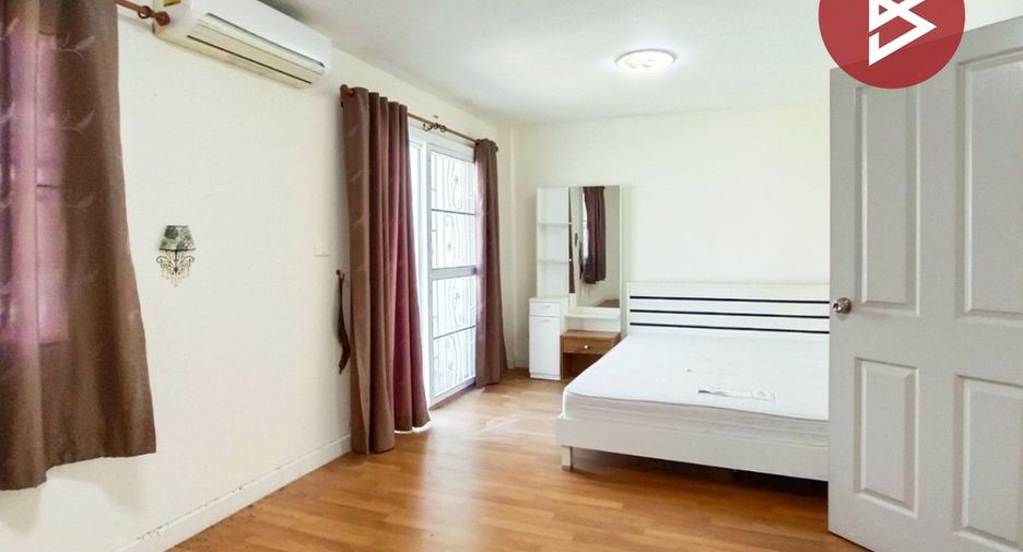 For sale 2 bedrooms townhouse in Mueang Samut Sakhon, Samut Sakhon