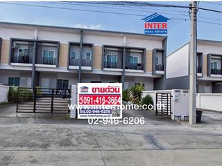 Casa adosada en venta de 3 habitaciones en Mueang Pathum Thani, Pathum Thani