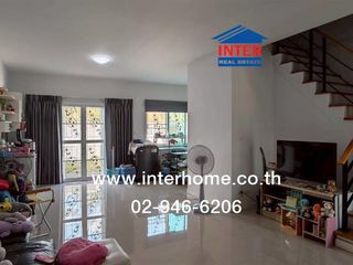 Casa adosada en venta de 3 habitaciones en Mueang Pathum Thani, Pathum Thani