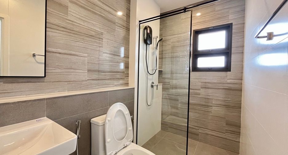 Villa en alquiler de 3 habitaciones en Mueang Krabi, Krabi