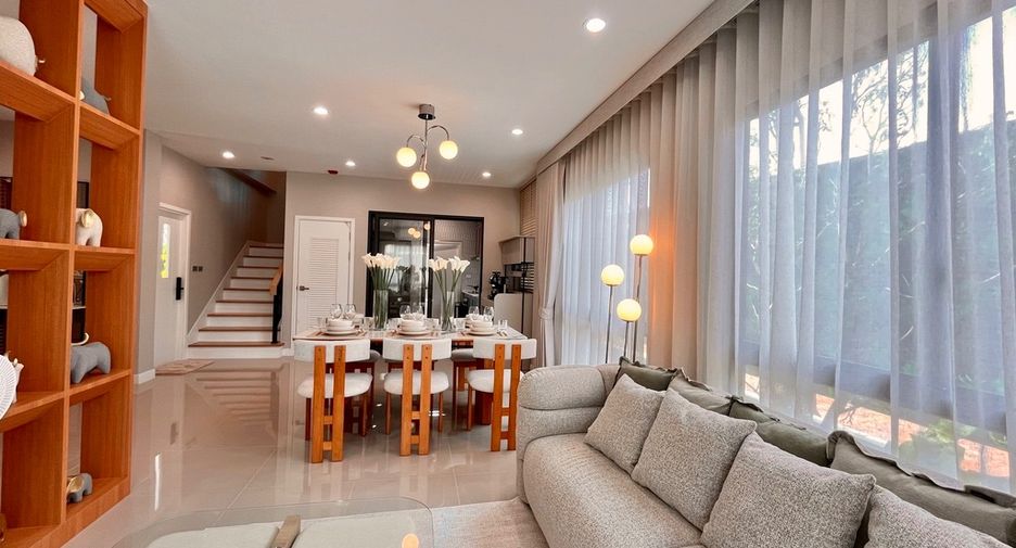 Villa en alquiler de 3 habitaciones en Mueang Krabi, Krabi