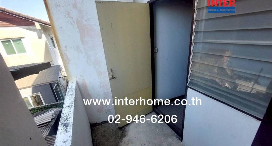 Apartamento en venta de 30 habitaciones en Mueang Samut Prakan, Samut Prakan