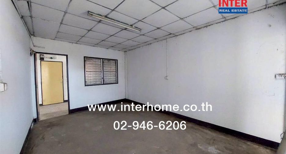 Apartamento en venta de 30 habitaciones en Mueang Samut Prakan, Samut Prakan