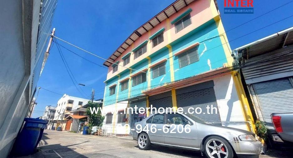 Apartamento en venta de 30 habitaciones en Mueang Samut Prakan, Samut Prakan