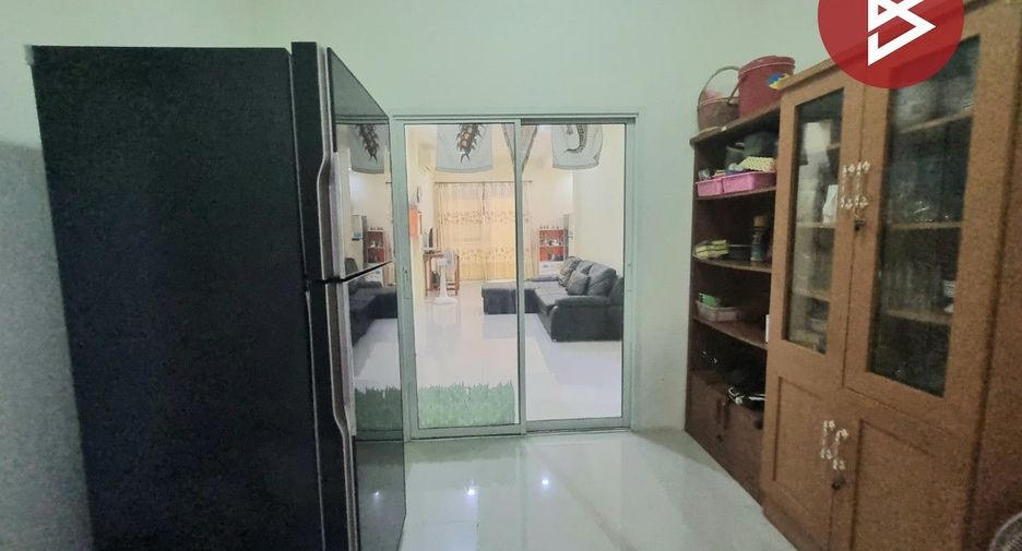 For sale studio townhouse in Si Racha, Chonburi