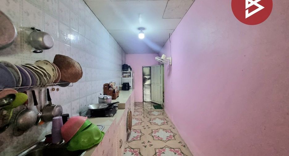 For sale studio townhouse in Si Racha, Chonburi