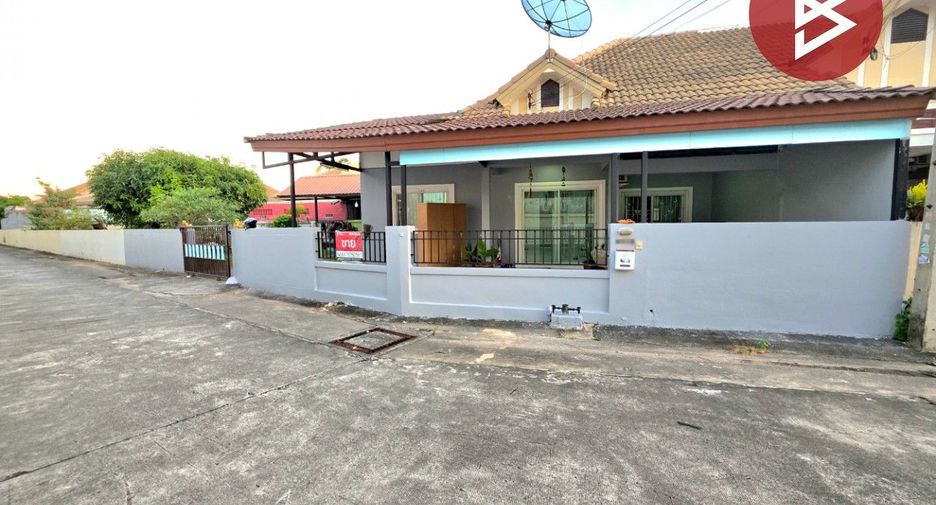 For sale studio townhouse in Si Racha, Chonburi