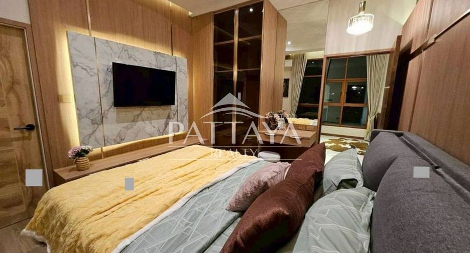 À vendre 5 chambres villa à Bang Lamung, Chonburi