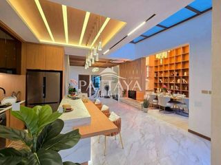 À vendre 5 chambres villa à Bang Lamung, Chonburi