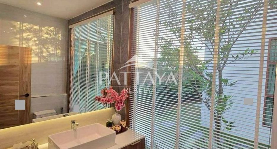 À vendre 5 chambres villa à Bang Lamung, Chonburi