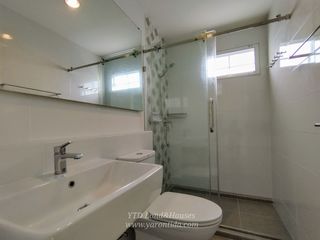 For rent and for sale 2 bedrooms townhouse in Mueang Samut Prakan, Samut Prakan