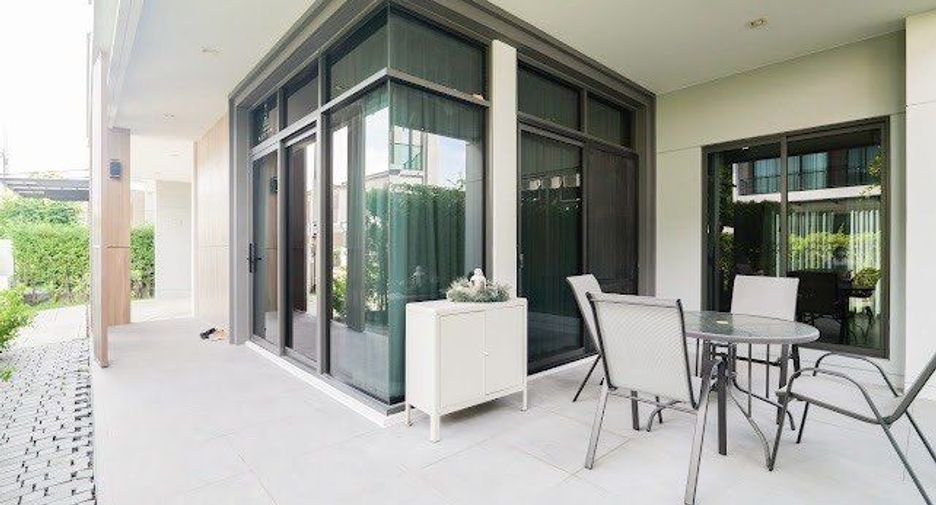 For sale 5 bedrooms house in Pak Kret, Nonthaburi