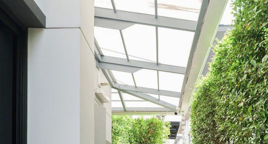 For sale 5 bedrooms house in Pak Kret, Nonthaburi