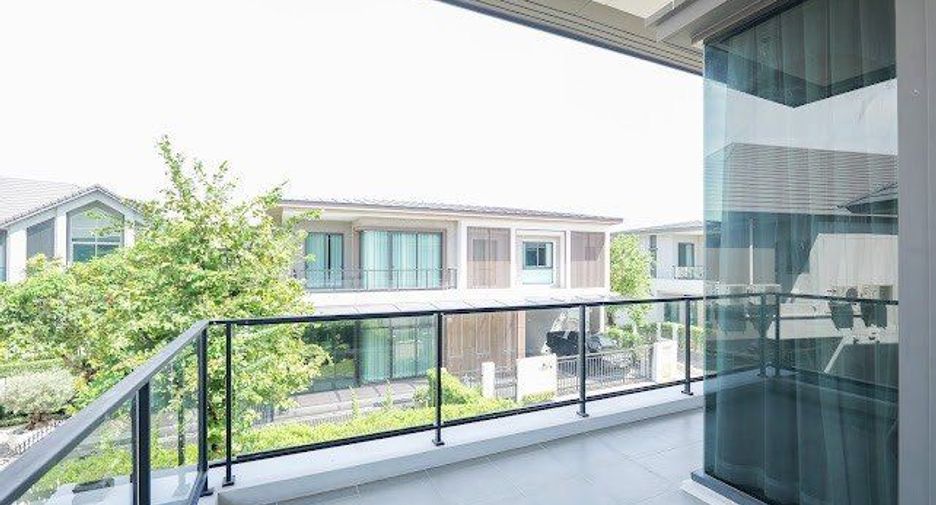 For sale 5 bedrooms house in Pak Kret, Nonthaburi