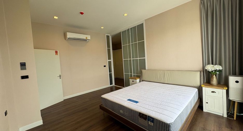 For sale 5 bedrooms house in Pak Kret, Nonthaburi