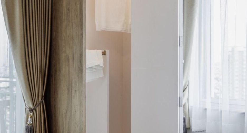 For rent 2 bedrooms condo in Phasi Charoen, Bangkok