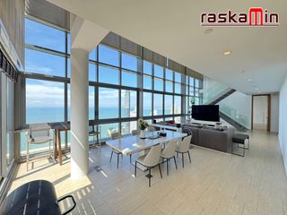 For sale 4 ベッドルーム condo in Bang Lamung, Chonburi
