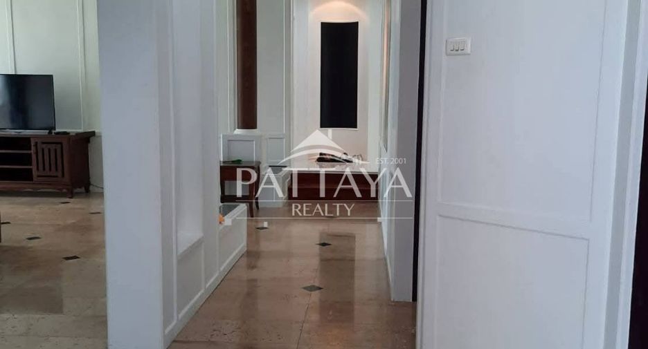 À vendre 4 chambres maison à Bang Lamung, Chonburi