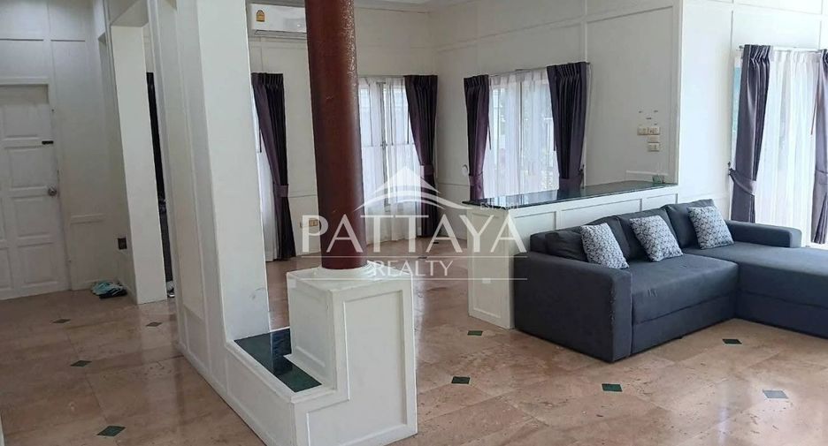 À vendre 4 chambres maison à Bang Lamung, Chonburi