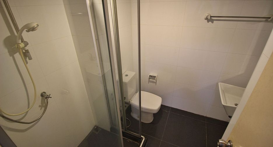 Wohnung zum Kauf mit 1 Zimmer in Bang Sao Thong, Samut Prakan