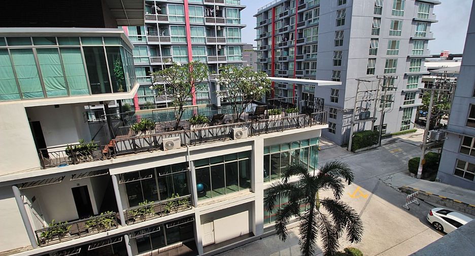 Wohnung zum Kauf mit 1 Zimmer in Bang Sao Thong, Samut Prakan