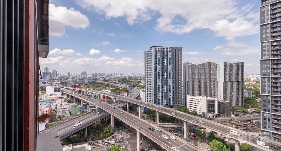 For sale 1 bed condo in Bang Kapi, Bangkok