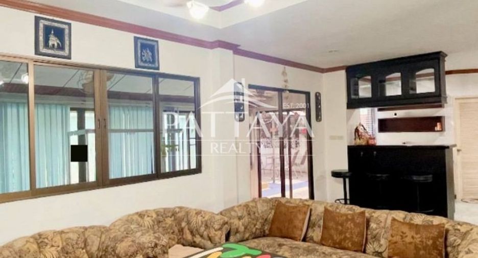 Haus zur Miete mit 3 Zimmer in Bang Lamung, Chonburi