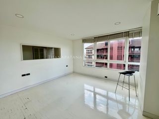 For sale 2 bedrooms condo in Yan Nawa, Bangkok