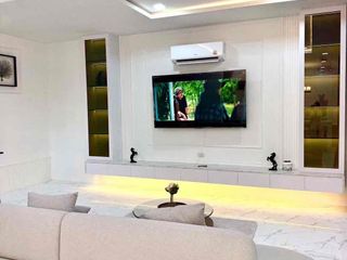 Villa zur Miete und zum Kauf mit 3 Zimmer in Bang Lamung, Chonburi
