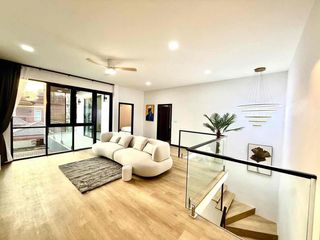 Villa zur Miete und zum Kauf mit 3 Zimmer in Bang Lamung, Chonburi