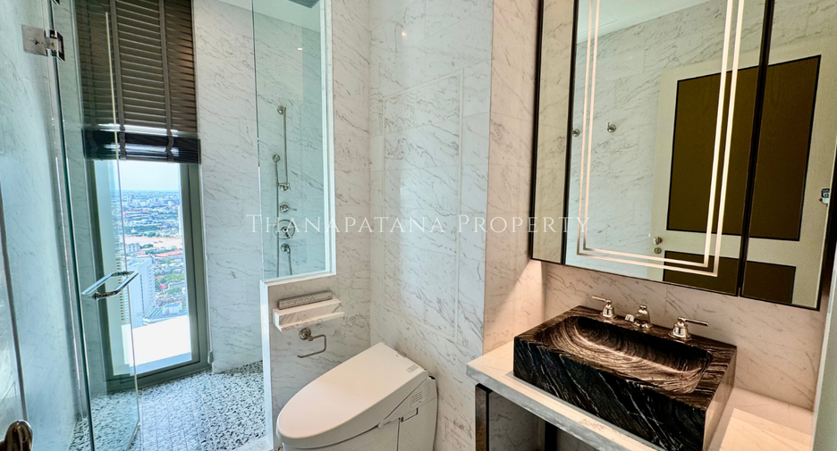 For rent そして for sale 6 ベッドルーム condo in Khlong San, Bangkok