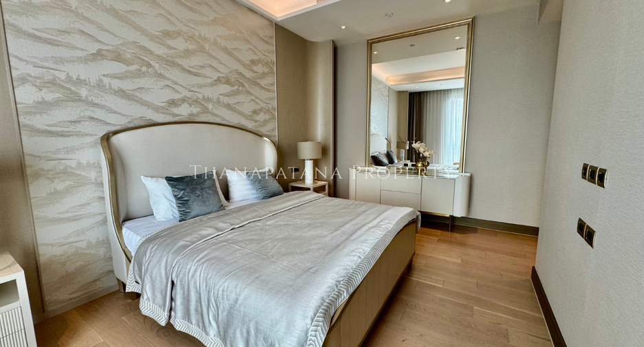For rent そして for sale 6 ベッドルーム condo in Khlong San, Bangkok