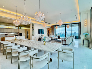 For rent and for sale 4 bedrooms condo in Pathum Wan, Bangkok