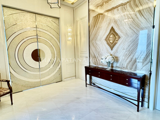 For rent and for sale 4 bedrooms condo in Pathum Wan, Bangkok