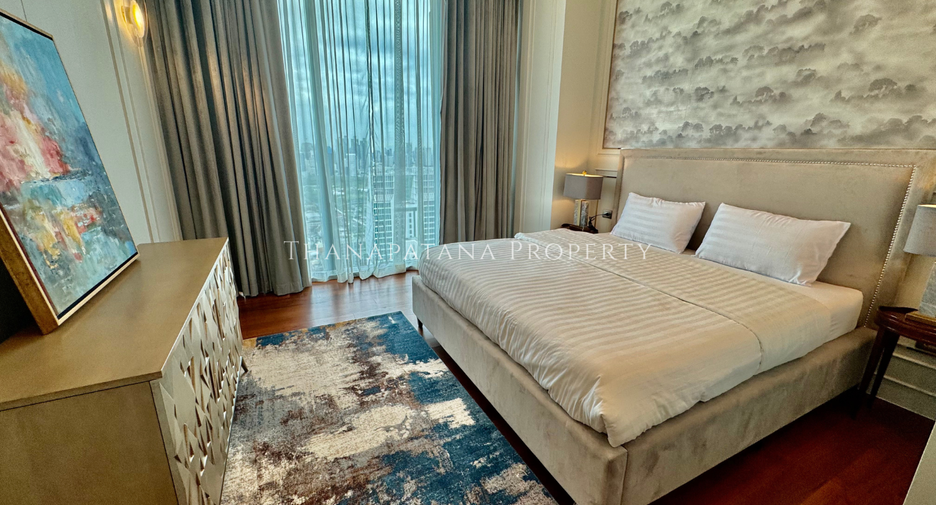 For rent and for sale 4 bedrooms condo in Pathum Wan, Bangkok
