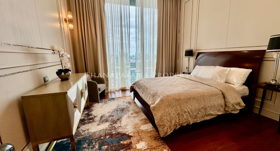 For rent and for sale 4 bedrooms condo in Pathum Wan, Bangkok