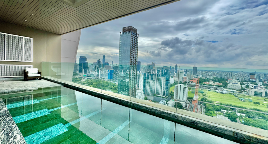 For rent and for sale 4 bedrooms condo in Pathum Wan, Bangkok