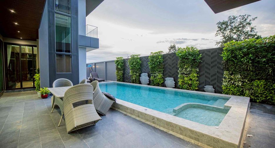 For sale 5 ベッドルーム house in Bang Lamung, Chonburi
