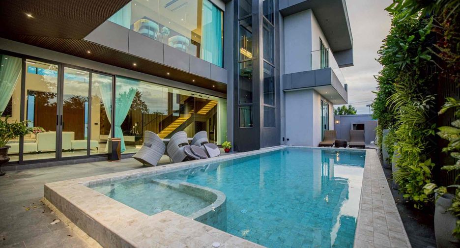 For sale 5 ベッドルーム house in Bang Lamung, Chonburi