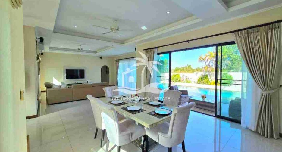 For rent 4 bedrooms house in Bang Lamung, Chonburi