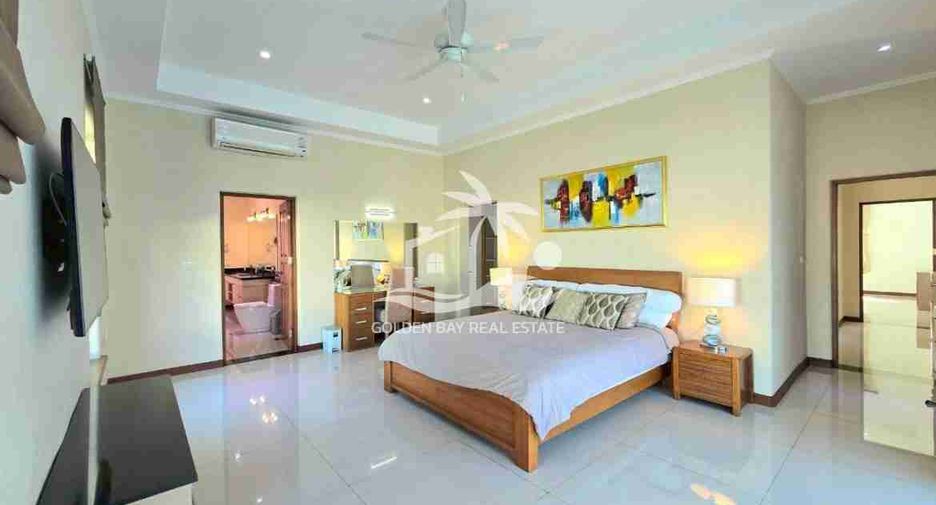 For rent 4 bedrooms house in Bang Lamung, Chonburi