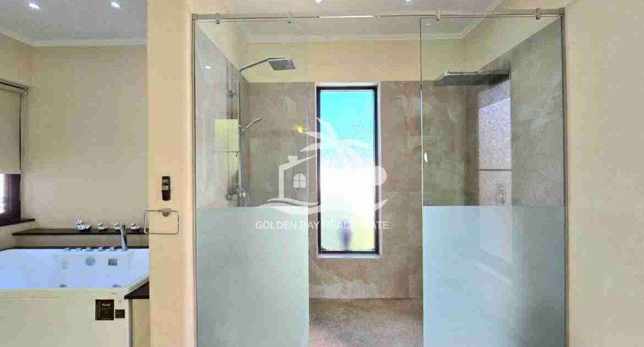For rent 4 bedrooms house in Bang Lamung, Chonburi