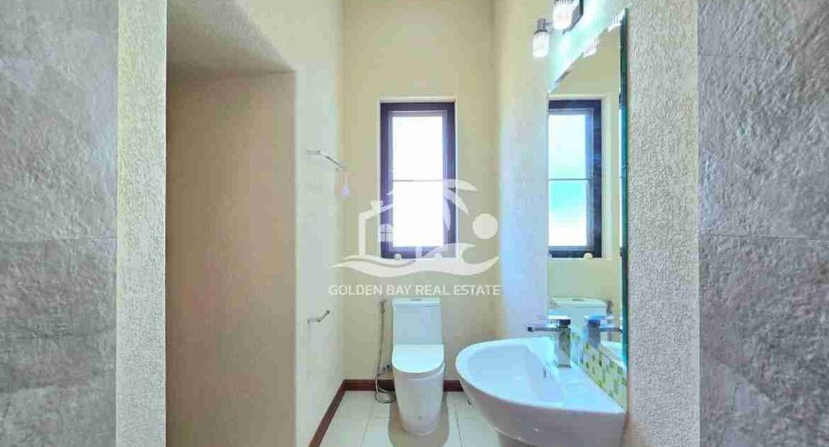 For rent 4 bedrooms house in Bang Lamung, Chonburi
