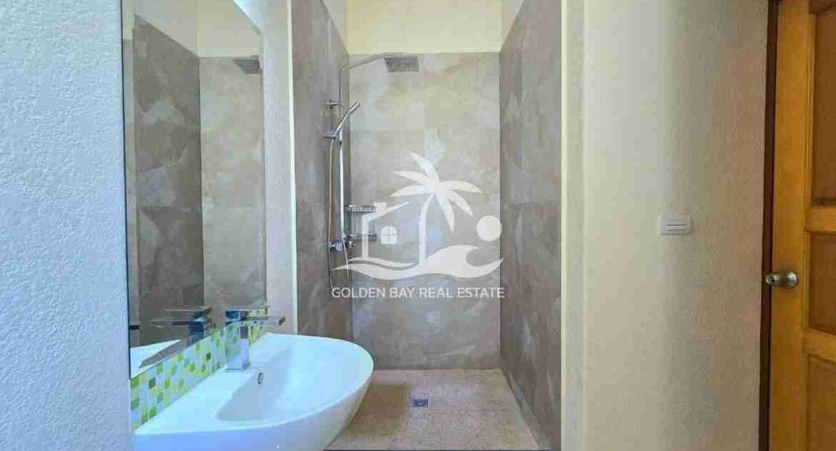For rent 4 bedrooms house in Bang Lamung, Chonburi