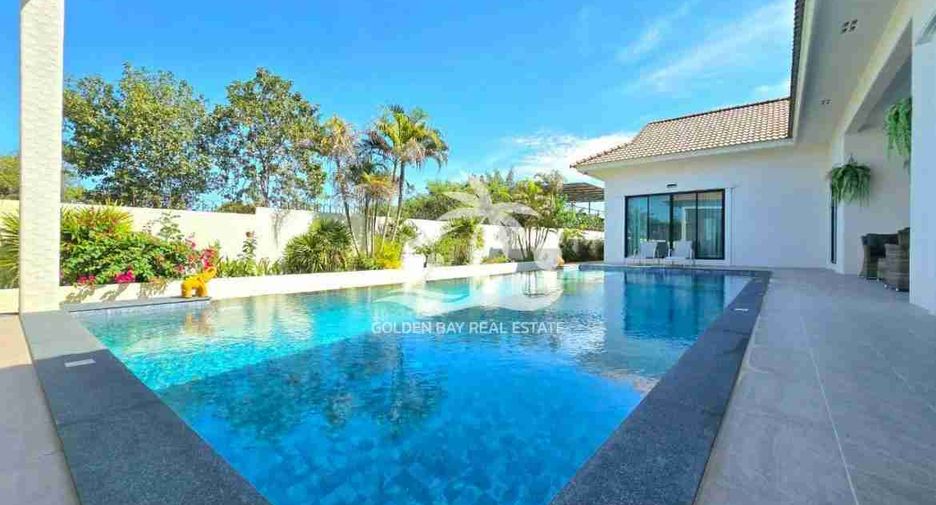 For rent 4 bedrooms house in Bang Lamung, Chonburi
