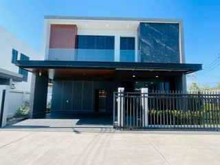 Casa en venta de 4 habitaciones en Hang Dong, Chiang Mai